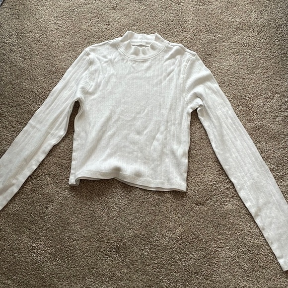 AE  cropped white long sleeve shirt - Picture 1 of 4